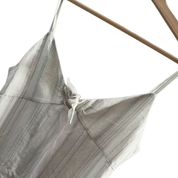 Chaser Ivory Grey Cropped Stripe Wide Leg Jumpsuit Women's Size M NWT - Picture 9 of 16